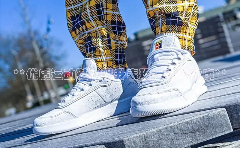 Bsport体育-官方网站诸葛科技**优质运动鞋：提升表现、呵护健康**