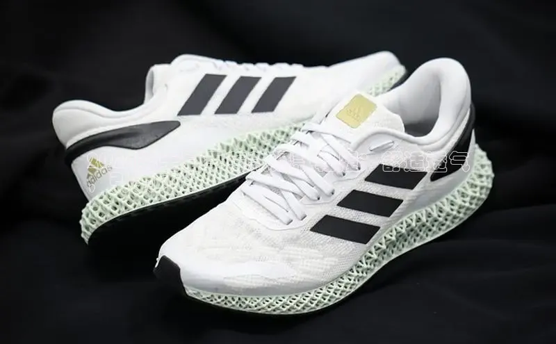 b体育官方下载入口最新版百度健康2024男士夏季薄款爆款鞋履：舒适透气
，引领时尚