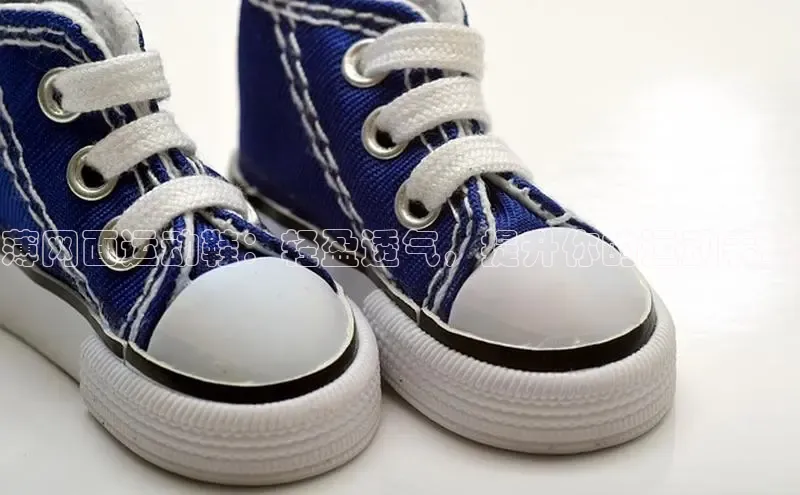 b体育(中国)官方网站百家号薄网面运动鞋：轻盈透气，提升你的运动表现